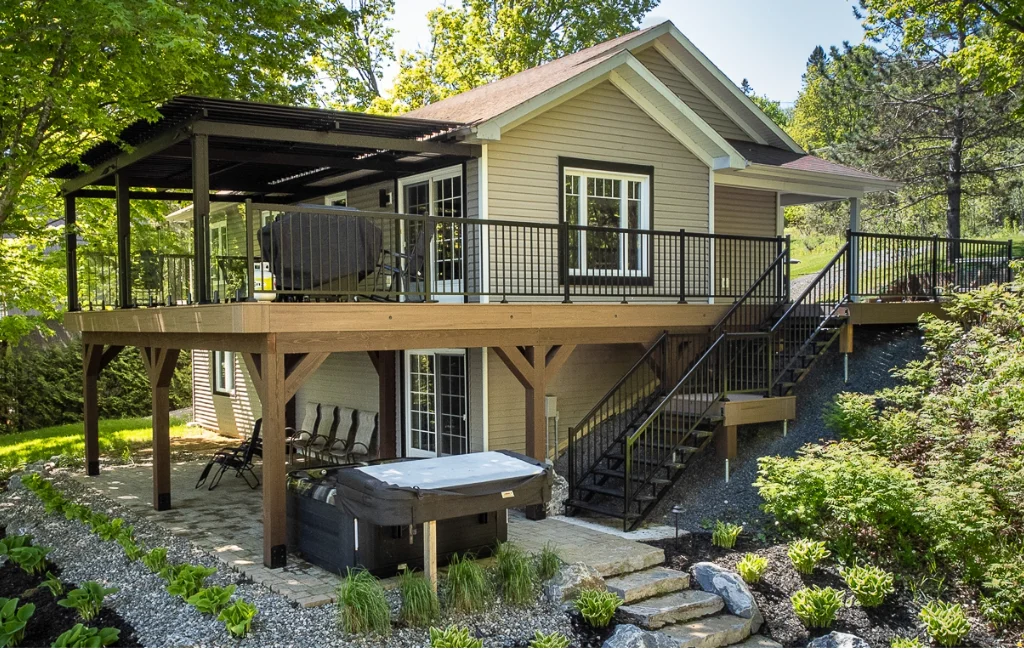 L'Évasion — chalet bord de l'eau avec spa et vue sur le lac